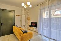 Charmant Appartement Terrasse Melun 25min Paris - Bed and Breakfast