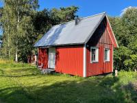 Häuschen ruhig gelegen - B&B Lugnvik