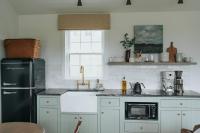 Luxury Cabin getaway with hot tub and stunning views - Chambres d’hôtes Strasburg
