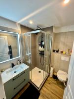 Appartement T3 avec terrasse et parking dans petite résidence fermée et calme , proche de toutes commodités - B&B Marsiglia