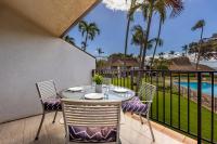 Maalaea Surf G8 by Coldwell Banker Island Vacations - Bed and Breakfast Kīhei