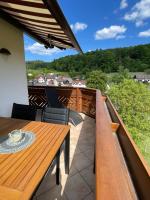 Fewo Anna - ruhig gelegen, mitten in der Natur, unmittelbar am Neckarsteig - Chambres d'hôtes Neckarsteinach