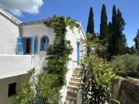 Sea View Apartment in the Greek Nature - B&B