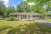 New Owners! Downtown Corner Cottage-Pet Friendly - Chambres d’hôtes Southern Pines