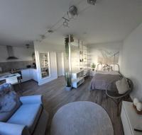 NEU "RELAX"1-Zimmer Apartment mit eigenem Stellplatz - B&B Bad Friedrichshall