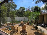 Safari King Suite By Busch Gardens with Pool - Chambres d’hôtes Tampa