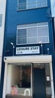 Leisure Stay Osaka USJ, 10min Universal Studio Japan, 11min to Namba and Shinsaibashi, 147m2 for 10ppl, Whole House Rental, Family kids friendly, 25m2 roof balcony, Gym&Yoga - Chambres d'hôtes Osaka