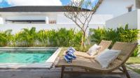Villa Lange 3 by Villa Finder - B&B Seminyak