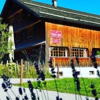 Naze`s Hus Mellau - B&B Mellau