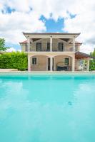 Stone house with 4 bedrooms and beautiful view - Chambres d'hôtes Hrvace
