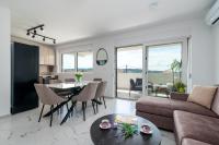 Natura Vita Apartment-New Modern Apartment with City View & two Free Parking Spaces-10 min Walk to Trogir Old Town - Ferienwohnung Trogir