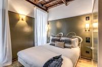 Camera Tripla Deluxe