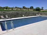 Petit gîte et Grande piscine - Chambres d’hôtes Blauvac