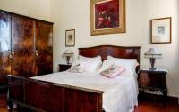 Apartment 5