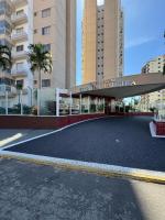 Residencial Gran Reserva Casa da Madeira - B&B Caldas Novas