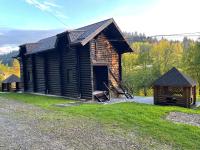 Four-Bedroom Holiday Home