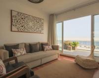 GuestReady - Marina view top floor with terrace - B&B