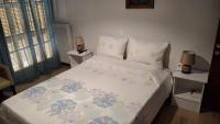 NAFPAKTOS APARTMENT, STUDIOS AND ROOMS iN PORT - B&B