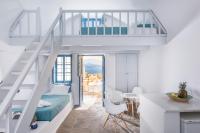 Family suite with loft & Caldera View