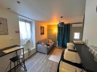 Joli T1 avec terrasse proche des Thermes - Bed and Breakfast