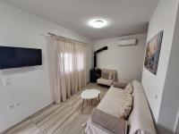 Villa Irini - Cretan Luxury Villa with Amazing View - Bed and Breakfast Paraspóri
