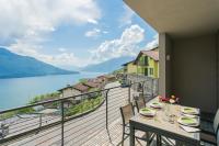 Blooms by the Lake by Rent All Como - B&B
