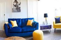 The Penthouse Queen Margaret's Lodge - Bed and Breakfast