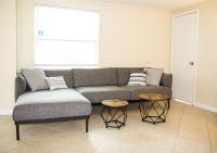 Venice Beach & Golf Retreat with Heated Pool - Ferienwohnung Venice