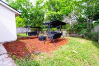 Family Retreat Near NAS JAX and Orang Park Mall with Gameroom - Chambres d'hôtes Jacksonville