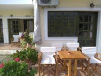 Rent Rooms Alexiou - Chambres d'hôtes Límni