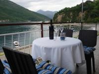 B&B Tivat - Apartmani Ivana - Bed and Breakfast Tivat