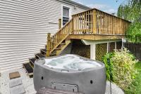 Beautiful Portsmouth Cottage By the Sea w/ Jacuzzi - Chambres d'hôtes Portsmouth