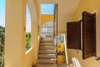 One-Bedroom Apartment with Balcony