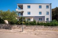 Apartments with parking space Rovinj - 24440 - B&B Rovinj