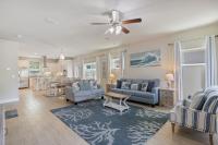 Arborgate Sunkissed Seahorse At 13987 Hanging Branch Way By Pkrm - B&B
