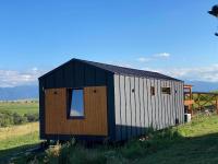Bird's Nest Hideaway TINYHOUSES - B&B Kvačany