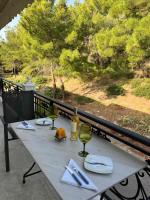 Evaggelia's Seaside Boutique Apartment - B&B