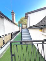Atypique & calme, proche de Paris - B&B