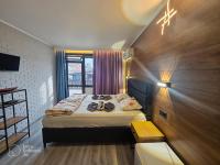 Doppel-/Zweibettzimmer mit Balkon