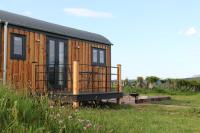 Oak Moor Shepherd Hut - Brecon Beacons, LD3 7TD - B&B Talyllyn