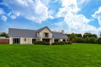 Group Retreat Near Top Wedding Venues plus Games Room - Chambres d'hôtes Prebbleton