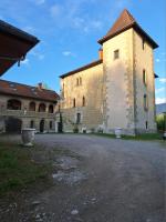 Château de Montpon - 10 pers - Family et Kids Friendly - B&B Albi