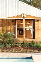 Modern Cabin - Pineapple - B&B Malkerns