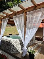 Flora Chalés - B&B Santa Teresa