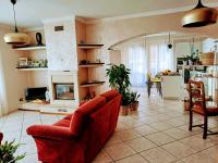 Family Room with Private External Bathroom