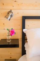 The Stall at CasaClarig - West Cork Cabin with Sauna - B&B Ballydehob