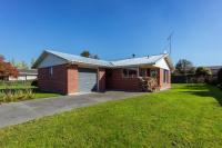 Budget Friendly Family 3-Bedroom - B&B