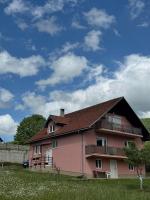 Apartment Mountain Paradise Plav - B&B
