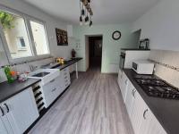Modern Countryside Bungalow, Ensuite Rooms, Garden - B&B Chassenon