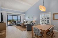 Beach Villa 2638- Captiva Three Bedroom Executive Beachfront Residence - Ferienwohnung Captiva